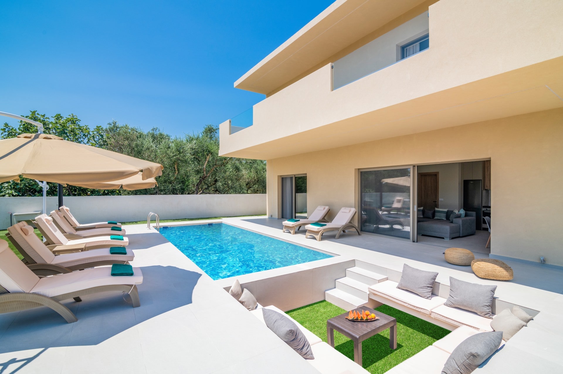 45d8e81c-71b1-42f5-a323-d20816a91192_1920-min